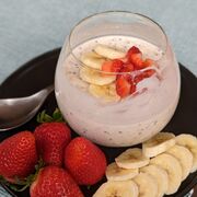 Banana & Strawberry Drink Mixer Flavoured Overnight Oats image